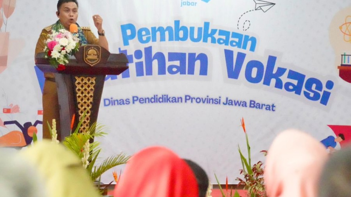 Pelatihan Vokasi Bagi Siswa SMK, Plt. Kadisdik: Kawal Sampai Kerja!